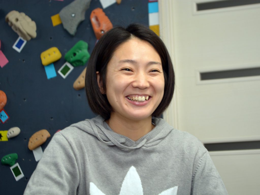 新納 佳恵(にいろ よしえ)さん